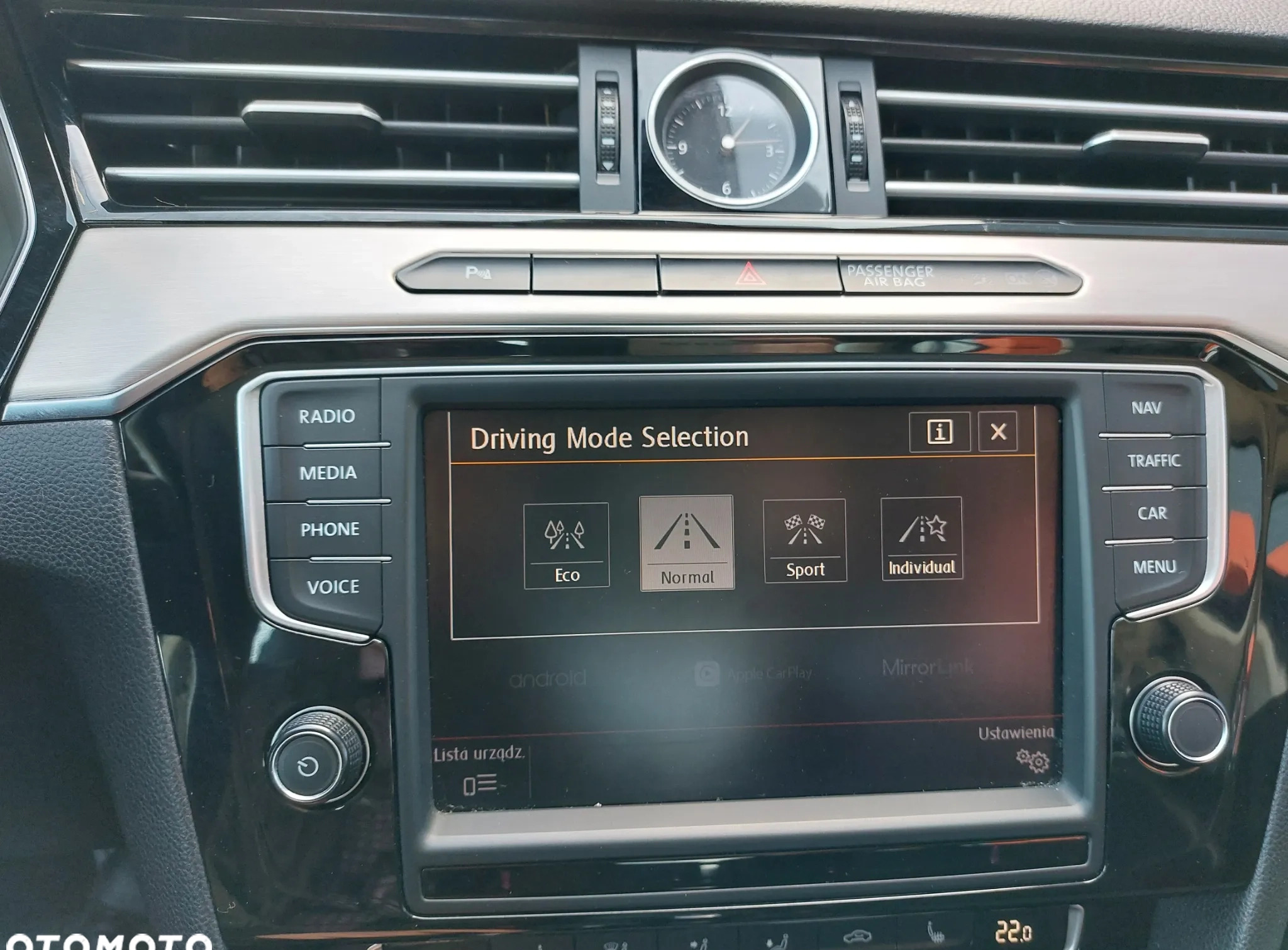 Volkswagen Passat cena 74900 przebieg: 170155, rok produkcji 2016 z Zwoleń małe 631